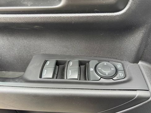 Used 2023 Chevrolet Silverado 1500 Custom Trail Boss AWD/4WD image 10
