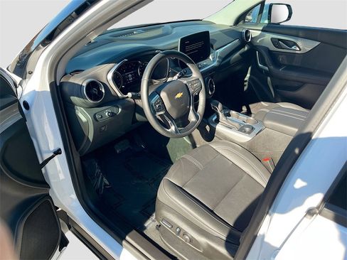 Used 2024 Chevrolet Blazer LT image 22