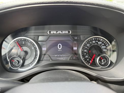Used 2019 RAM 1500 Laramie AWD/4WD image 21