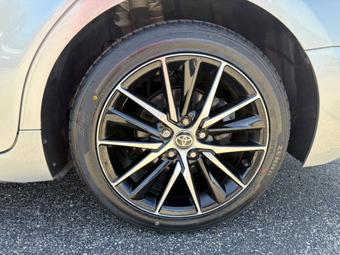 Used 2023 Toyota Camry SE FWD image 21