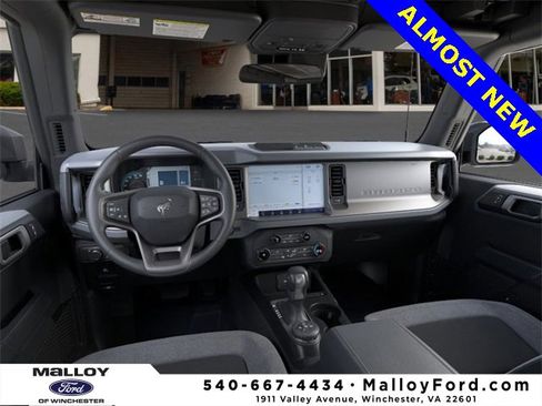 Used 2025 Ford Bronco 4-Door image 9