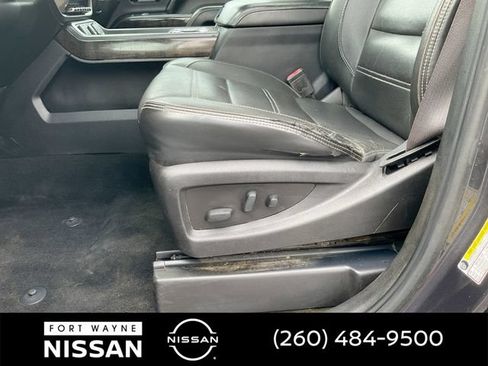 Used 2016 GMC Sierra 2500 Denali w/ Duramax Plus Package AWD/4WD image 28
