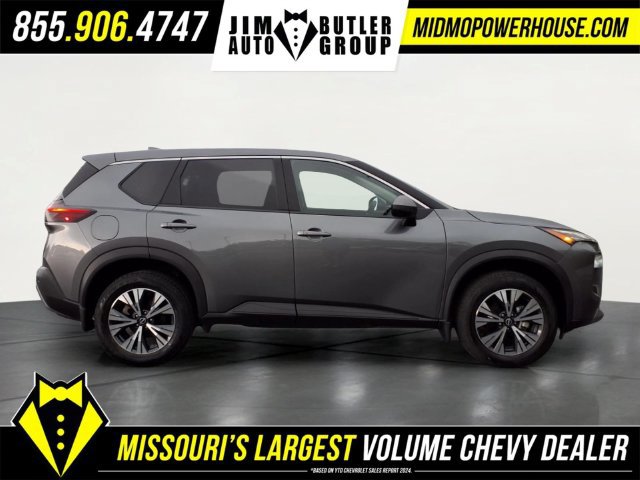 Used 2023 Nissan Rogue SV FWD image 3