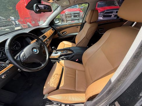 Used 2010 BMW 535i Sedan RWD image 10