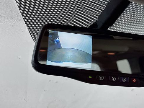 Used 2012 GMC Acadia SLE image 28