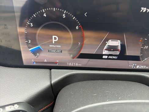 Used 2026 Nissan Armada PRO-4X AWD/4WD image 13