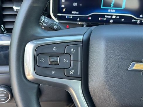 Used 2025 Chevrolet Silverado 2500 LT w/ Convenience Package RWD image 22
