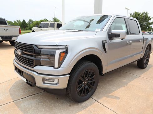 New 2026 Ford F150 Platinum w/ Equipment Group 702A High AWD/4WD image 12