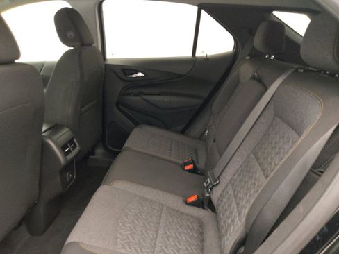 Used 2022 Chevrolet Equinox LT image 18