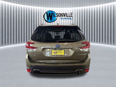 Certified 2023 Subaru Forester Limited image 5