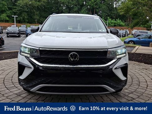 Certified 2023 Volkswagen Taos S AWD/4WD image 2