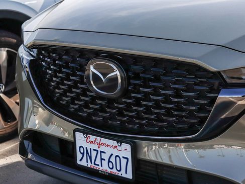 Used 2024 MAZDA CX-5 Carbon Edition image 2