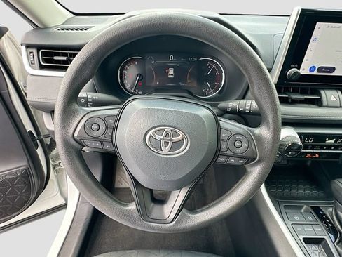 Used 2024 Toyota RAV4 XLE FWD image 11