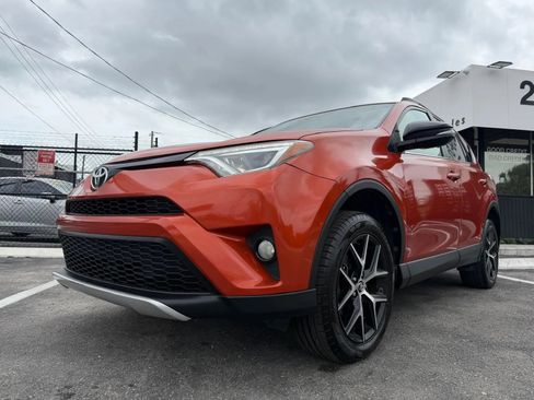 Used 2016 Toyota RAV4 SE FWD image 33