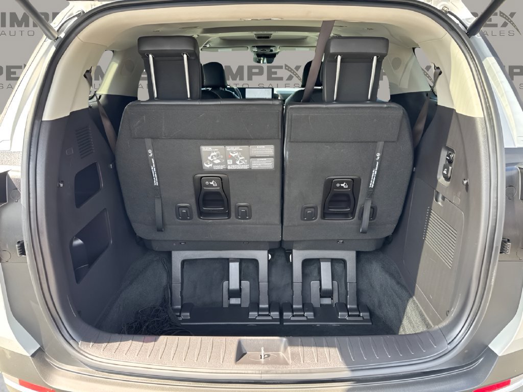 Used 2025 Kia Carnival SX FWD image 30