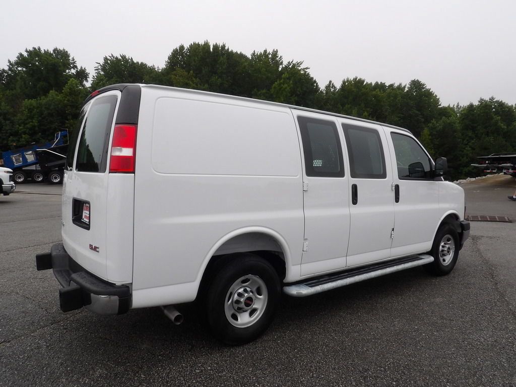 Used 2025 GMC Savana 2500 w/ Driver Convenience Package RWD image 8