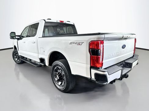 Used 2024 Ford F250 Lariat w/ Lariat Ultimate Package AWD/4WD image 5