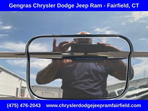 Certified 2023 Jeep Grand Cherokee Limited AWD/4WD image 29