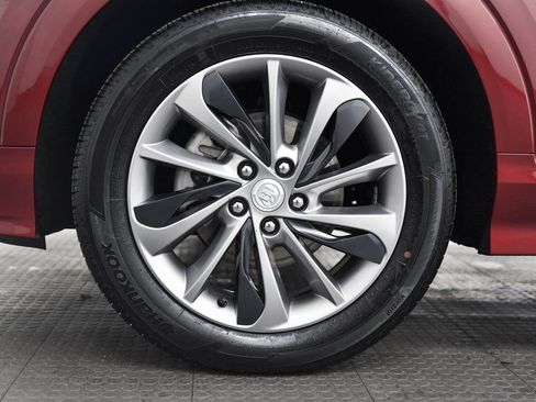 Used 2023 Buick Encore GX Select w/ Sport Touring Package image 9