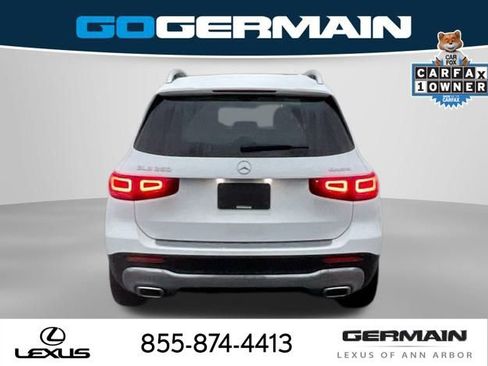 Used 2022 Mercedes-Benz GLB 250 4MATIC image 7