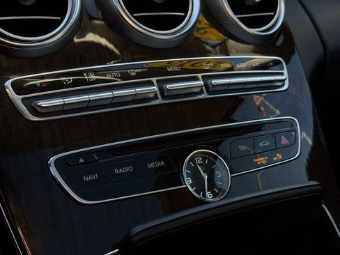 Used 2015 Mercedes-Benz C 300 4MATIC Sedan image 23