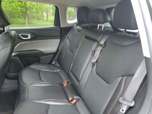 Used 2022 Jeep Compass Latitude AWD/4WD image 26