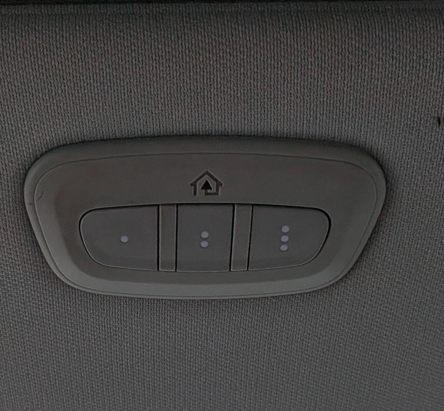 Used 2020 Jeep Cherokee Limited FWD image 23