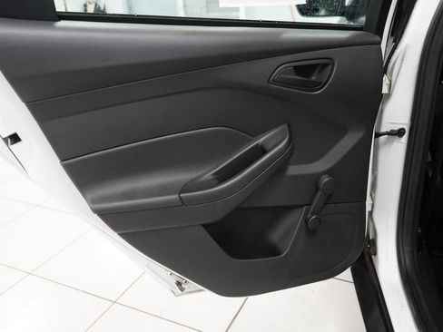 Used 2012 Ford Focus S FWD image 23