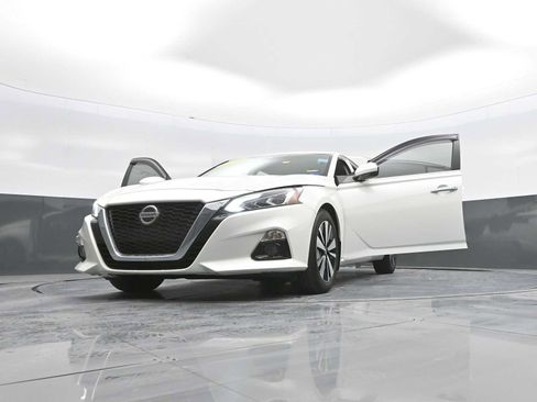 Used 2021 Nissan Altima 2.5 SL image 48
