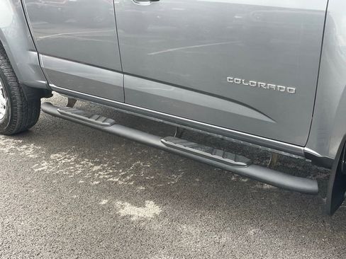 Used 2022 Chevrolet Colorado LT image 11