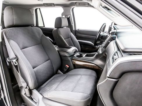 Used 2019 Chevrolet Tahoe LS RWD image 33