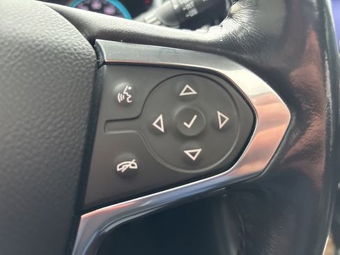 Used 2020 Chevrolet Traverse LT w/ LT Premium Package image 35