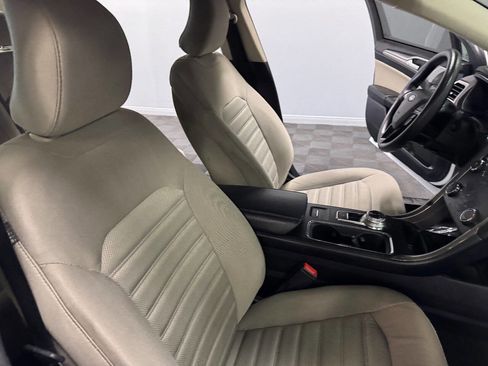 Used 2019 Ford Fusion S image 52