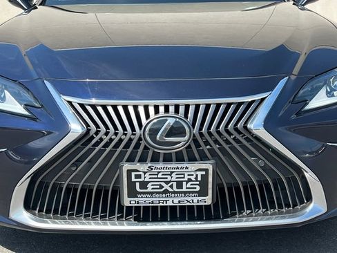 Used 2020 Lexus ES 350 w/ Accessory Package FWD image 4