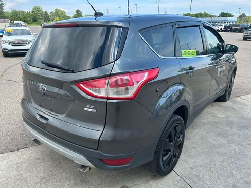 Used 2016 Ford Escape SE AWD/4WD image 5