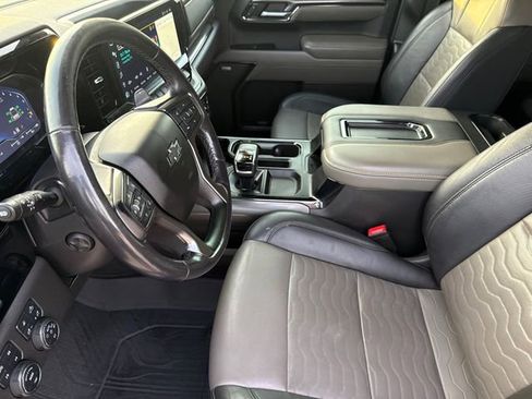 Used 2022 Chevrolet Silverado 1500 ZR2 w/ Technology Package AWD/4WD image 19