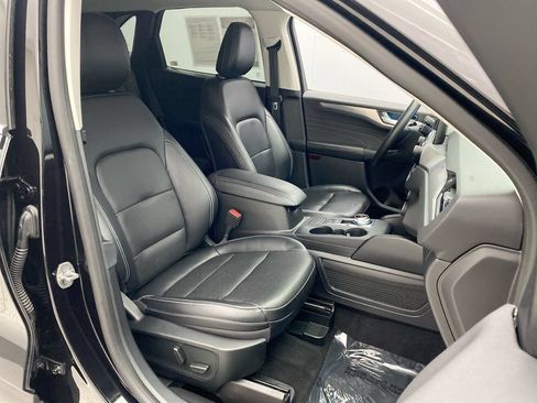 Used 2022 Ford Escape Titanium AWD/4WD image 22