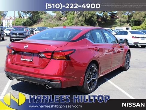 New 2025 Nissan Altima 2.5 SR w/ SR Premium Package FWD image 7