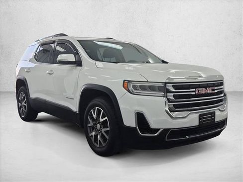 Used 2020 GMC Acadia SLE w/ Driver Convenience Package FWD image 3
