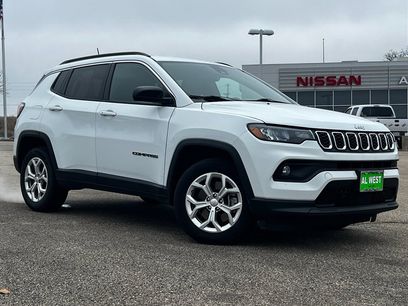 Used 2024 Jeep Compass Latitude