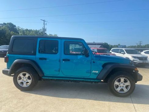 Used 2020 Jeep Wrangler Unlimited Sport S AWD/4WD image 6