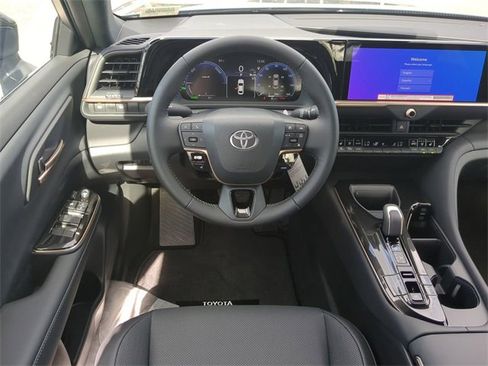 New 2026 Toyota Crown XLE image 15