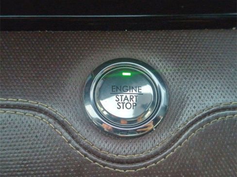 Used 2020 Lincoln Navigator Black Label image 17