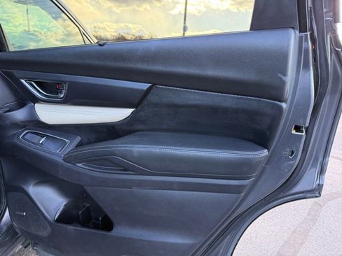 Used 2022 Subaru Ascent Limited w/ Technology Package image 29