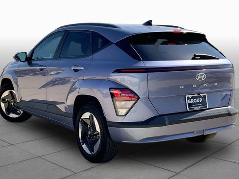 Used 2024 Hyundai Kona SEL FWD image 11