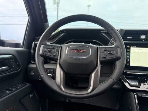 Used 2024 GMC Sierra 2500 AT4 w/ AT4 Premium Plus Package image 20