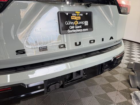 Used 2025 Toyota Sequoia Platinum w/ Tow Technology Package image 18