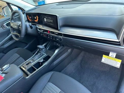 New 2026 Kia Sorento LX image 27