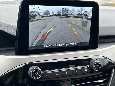 Used 2021 Ford Escape SEL w/ Technology Package FWD image 33
