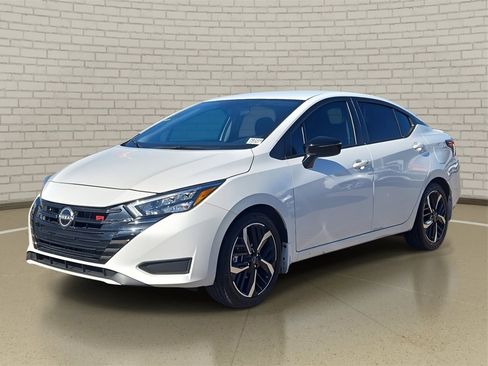 Used 2025 Nissan Versa SR w/ Trunk Package image 1